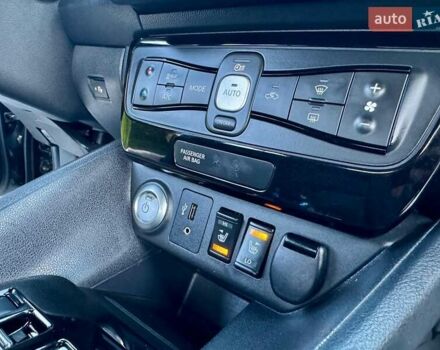 Черный Ниссан Лиф, объемом двигателя 0 л и пробегом 133 тыс. км за 11300 $, фото 46 на Automoto.ua