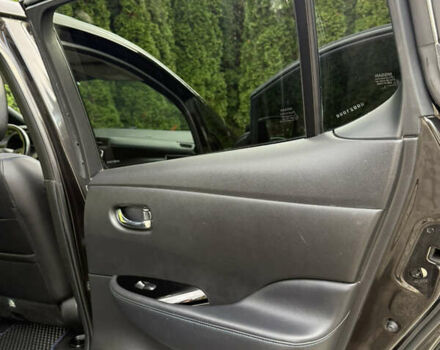 Черный Ниссан Лиф, объемом двигателя 0 л и пробегом 145 тыс. км за 11999 $, фото 60 на Automoto.ua