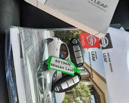 Черный Ниссан Лиф, объемом двигателя 0 л и пробегом 88 тыс. км за 14500 $, фото 12 на Automoto.ua