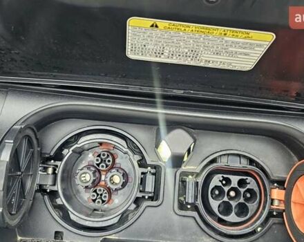 Черный Ниссан Лиф, объемом двигателя 0 л и пробегом 129 тыс. км за 11200 $, фото 16 на Automoto.ua