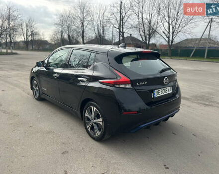 Черный Ниссан Лиф, объемом двигателя 0 л и пробегом 51 тыс. км за 13999 $, фото 3 на Automoto.ua