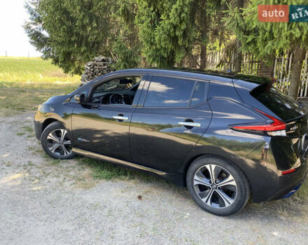 Чорний Ніссан Ліф, об'ємом двигуна 0 л та пробігом 908 тис. км за 11500 $, фото 5 на Automoto.ua