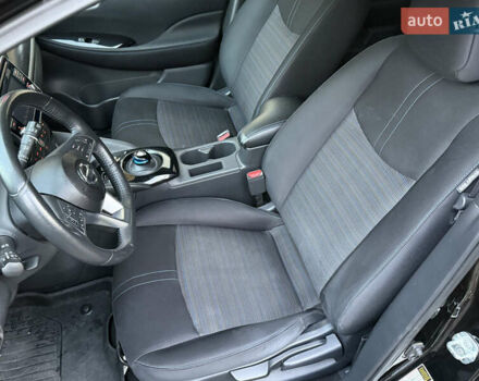 Черный Ниссан Лиф, объемом двигателя 0 л и пробегом 111 тыс. км за 11200 $, фото 25 на Automoto.ua