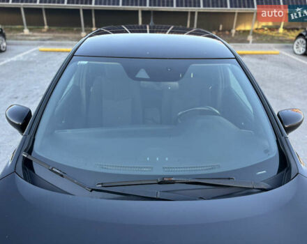 Черный Ниссан Лиф, объемом двигателя 0 л и пробегом 119 тыс. км за 11700 $, фото 20 на Automoto.ua