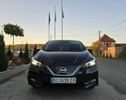 Черный Ниссан Лиф, объемом двигателя 0 л и пробегом 190 тыс. км за 12500 $, фото 1 на Automoto.ua