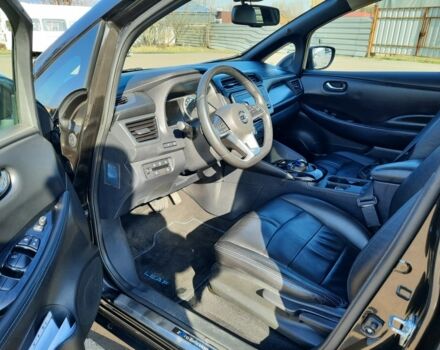 Черный Ниссан Лиф, объемом двигателя 0 л и пробегом 88 тыс. км за 14500 $, фото 9 на Automoto.ua