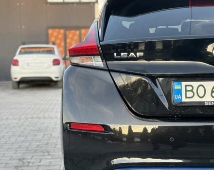 Чорний Ніссан Ліф, об'ємом двигуна 0 л та пробігом 90 тис. км за 11950 $, фото 27 на Automoto.ua