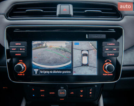 Черный Ниссан Лиф, объемом двигателя 0 л и пробегом 89 тыс. км за 13350 $, фото 27 на Automoto.ua