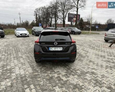 Черный Ниссан Лиф, объемом двигателя 0 л и пробегом 160 тыс. км за 11500 $, фото 12 на Automoto.ua