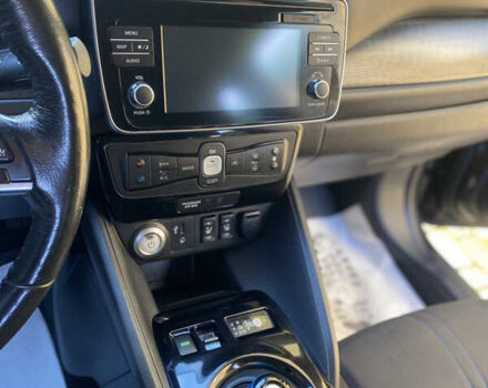 Черный Ниссан Лиф, объемом двигателя 0 л и пробегом 97 тыс. км за 13499 $, фото 12 на Automoto.ua