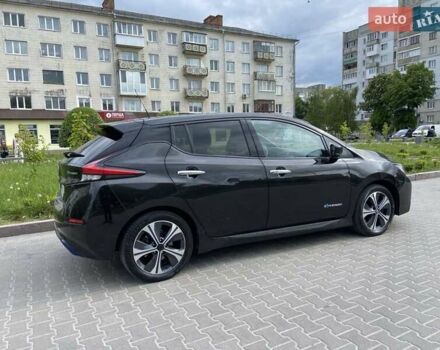 Черный Ниссан Лиф, объемом двигателя 0 л и пробегом 150 тыс. км за 11300 $, фото 3 на Automoto.ua