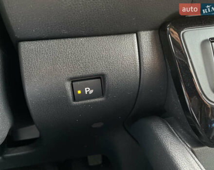 Черный Ниссан Лиф, объемом двигателя 0 л и пробегом 133 тыс. км за 12500 $, фото 28 на Automoto.ua