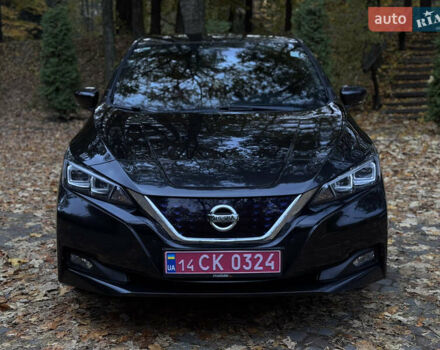 Черный Ниссан Лиф, объемом двигателя 0 л и пробегом 128 тыс. км за 12500 $, фото 5 на Automoto.ua