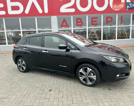 Черный Ниссан Лиф, объемом двигателя 0 л и пробегом 82 тыс. км за 11855 $, фото 12 на Automoto.ua