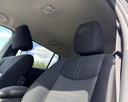 Чорний Ніссан Ліф, об'ємом двигуна 0 л та пробігом 111 тис. км за 12850 $, фото 17 на Automoto.ua