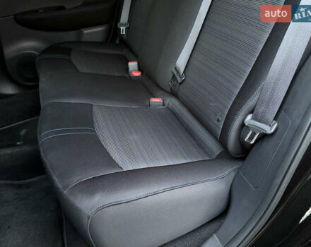 Черный Ниссан Лиф, объемом двигателя 0 л и пробегом 111 тыс. км за 11200 $, фото 31 на Automoto.ua