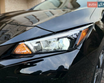 Черный Ниссан Лиф, объемом двигателя 0 л и пробегом 111 тыс. км за 11200 $, фото 38 на Automoto.ua