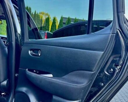 Черный Ниссан Лиф, объемом двигателя 0 л и пробегом 133 тыс. км за 11300 $, фото 25 на Automoto.ua