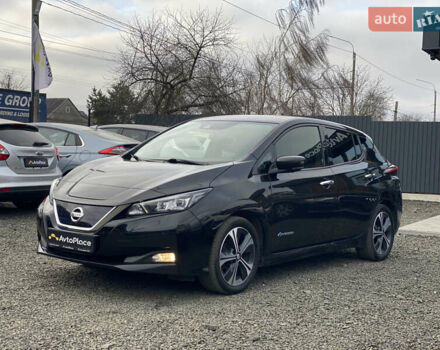 Черный Ниссан Лиф, объемом двигателя 0 л и пробегом 133 тыс. км за 12500 $, фото 5 на Automoto.ua