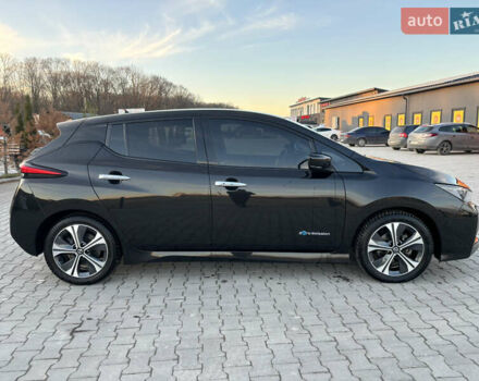 Чорний Ніссан Ліф, об'ємом двигуна 0 л та пробігом 90 тис. км за 11950 $, фото 3 на Automoto.ua