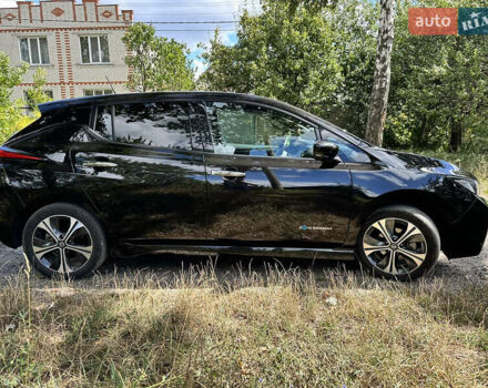 Черный Ниссан Лиф, объемом двигателя 0 л и пробегом 119 тыс. км за 13500 $, фото 5 на Automoto.ua