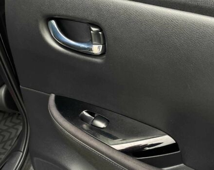 Черный Ниссан Лиф, объемом двигателя 0 л и пробегом 109 тыс. км за 13499 $, фото 7 на Automoto.ua