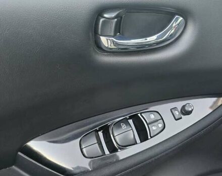 Черный Ниссан Лиф, объемом двигателя 0 л и пробегом 190 тыс. км за 12500 $, фото 13 на Automoto.ua