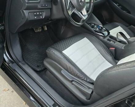 Черный Ниссан Лиф, объемом двигателя 0 л и пробегом 190 тыс. км за 12500 $, фото 14 на Automoto.ua