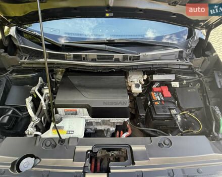 Черный Ниссан Лиф, объемом двигателя 0 л и пробегом 145 тыс. км за 11999 $, фото 34 на Automoto.ua