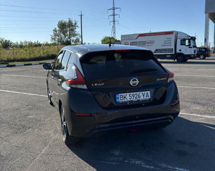 Черный Ниссан Лиф, объемом двигателя 0 л и пробегом 123 тыс. км за 12100 $, фото 5 на Automoto.ua