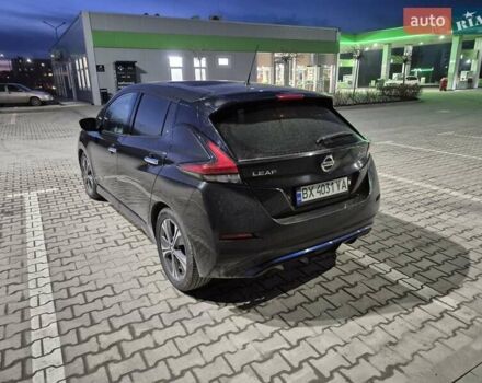 Черный Ниссан Лиф, объемом двигателя 0 л и пробегом 126 тыс. км за 12300 $, фото 3 на Automoto.ua