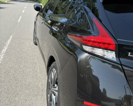 Черный Ниссан Лиф, объемом двигателя 0 л и пробегом 103 тыс. км за 13300 $, фото 9 на Automoto.ua