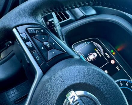 Черный Ниссан Лиф, объемом двигателя 0 л и пробегом 133 тыс. км за 11300 $, фото 21 на Automoto.ua