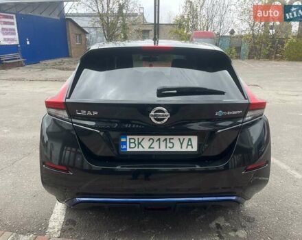 Черный Ниссан Лиф, объемом двигателя 0 л и пробегом 120 тыс. км за 11900 $, фото 13 на Automoto.ua