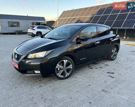 Черный Ниссан Лиф, объемом двигателя 0 л и пробегом 119 тыс. км за 11700 $, фото 4 на Automoto.ua