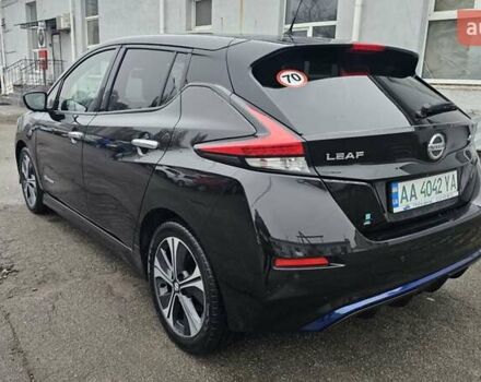 Черный Ниссан Лиф, объемом двигателя 0 л и пробегом 129 тыс. км за 11200 $, фото 5 на Automoto.ua