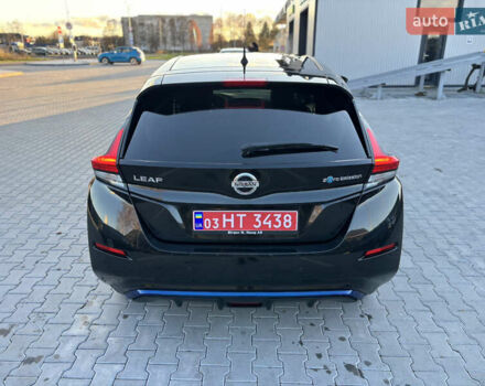 Черный Ниссан Лиф, объемом двигателя 0 л и пробегом 119 тыс. км за 11700 $, фото 9 на Automoto.ua