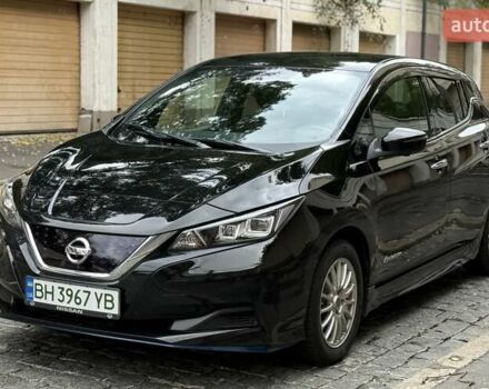 Чорний Ніссан Ліф, об'ємом двигуна 0 л та пробігом 47 тис. км за 12600 $, фото 1 на Automoto.ua