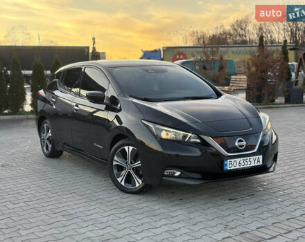 Чорний Ніссан Ліф, об'ємом двигуна 0 л та пробігом 90 тис. км за 11950 $, фото 1 на Automoto.ua