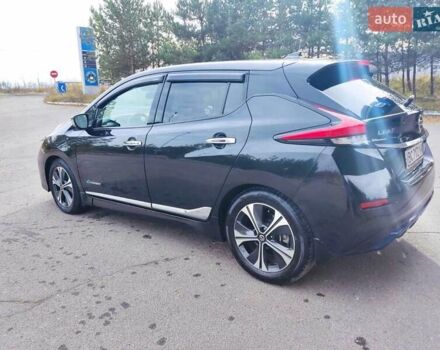 Чорний Ніссан Ліф, об'ємом двигуна 0 л та пробігом 155 тис. км за 12500 $, фото 13 на Automoto.ua