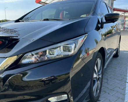 Чорний Ніссан Ліф, об'ємом двигуна 0 л та пробігом 80 тис. км за 13800 $, фото 3 на Automoto.ua