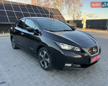 Черный Ниссан Лиф, объемом двигателя 0 л и пробегом 119 тыс. км за 11700 $, фото 15 на Automoto.ua