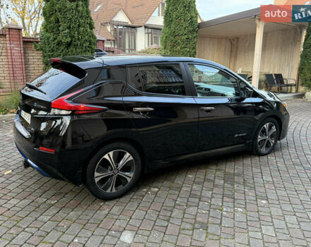 Черный Ниссан Лиф, объемом двигателя 0 л и пробегом 111 тыс. км за 11200 $, фото 6 на Automoto.ua