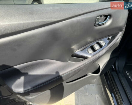 Чорний Ніссан Ліф, об'ємом двигуна 0 л та пробігом 95 тис. км за 13500 $, фото 6 на Automoto.ua