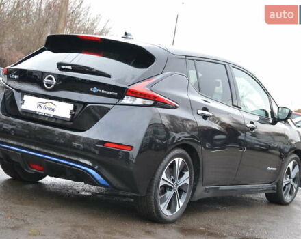 Черный Ниссан Лиф, объемом двигателя 0 л и пробегом 100 тыс. км за 11999 $, фото 6 на Automoto.ua