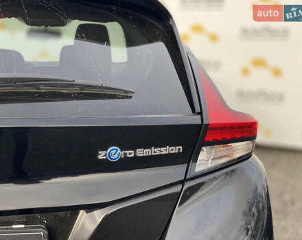 Черный Ниссан Лиф, объемом двигателя 0 л и пробегом 133 тыс. км за 12500 $, фото 73 на Automoto.ua