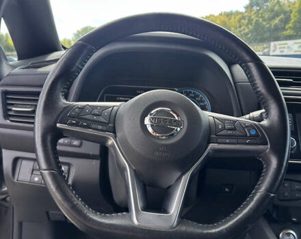 Чорний Ніссан Ліф, об'ємом двигуна 0 л та пробігом 111 тис. км за 12850 $, фото 13 на Automoto.ua