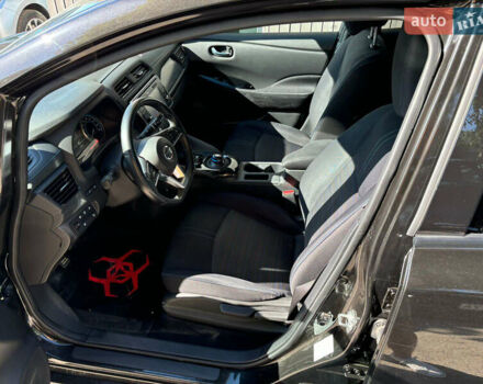 Чорний Ніссан Ліф, об'ємом двигуна 0 л та пробігом 213 тис. км за 10500 $, фото 10 на Automoto.ua