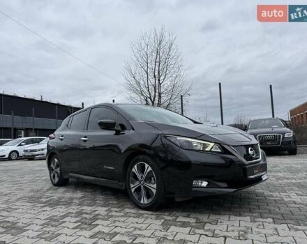 Черный Ниссан Лиф, объемом двигателя 0 л и пробегом 160 тыс. км за 11500 $, фото 18 на Automoto.ua