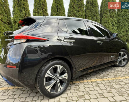 Черный Ниссан Лиф, объемом двигателя 0 л и пробегом 145 тыс. км за 11999 $, фото 42 на Automoto.ua